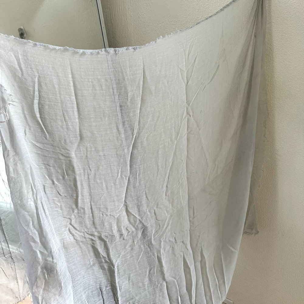 SUSS Featherweight Silk Blend Scarf Gray - Picture 3 of 7